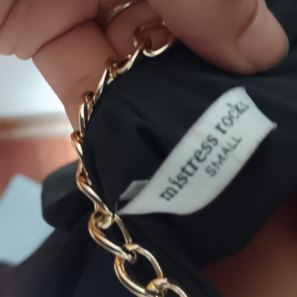 MISTRESS ROCKS TOP CB - Picture 15 of 16